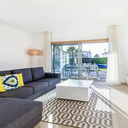 Ferrel Sleeps 6 With Pool And Wifi Ferrel (Leiria)